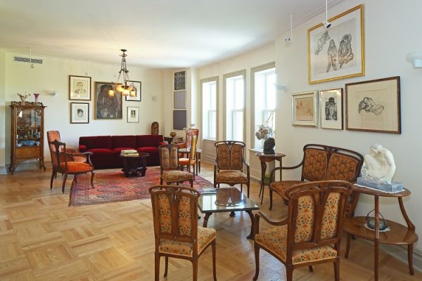 Manhattan Residence